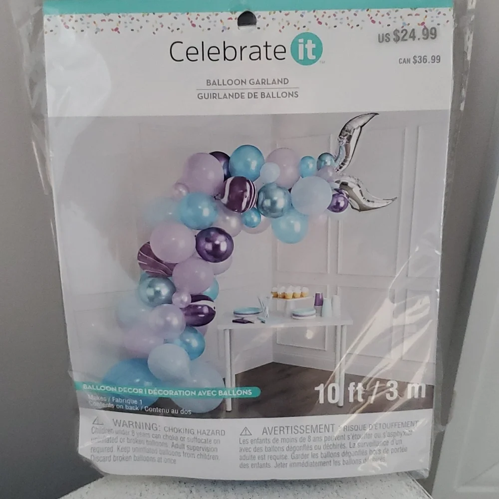 BALLOON GARLAND